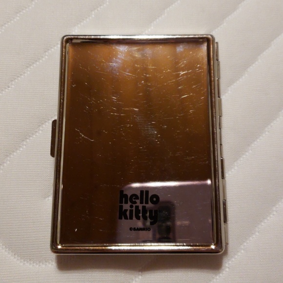 Hello Kitty Mirror and Money Holder - Picture 4 of 5